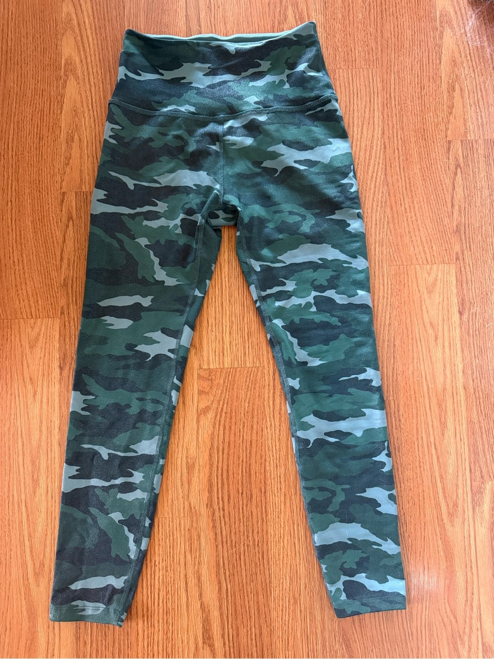 Beyond Yoga Green Camo High-Waist Leggings